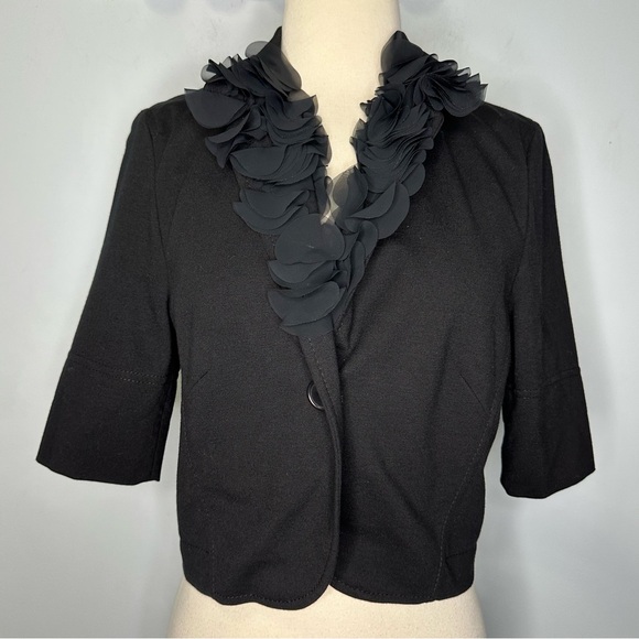 AKRIS Punto Black Ponte Knit Stretch Cut Out Ruffles Crop Jacket Size 6